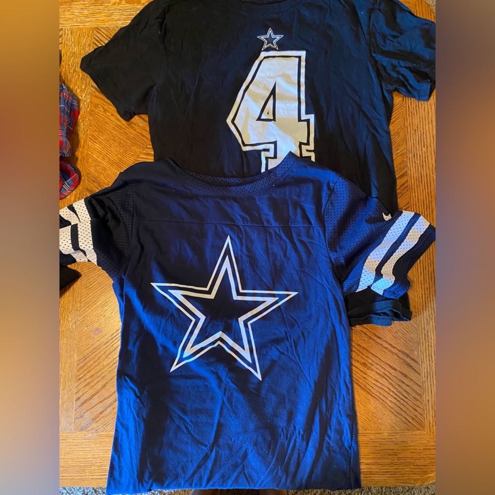 Dallas cowboys short sleeve T-shirt jersey bundles medium and small